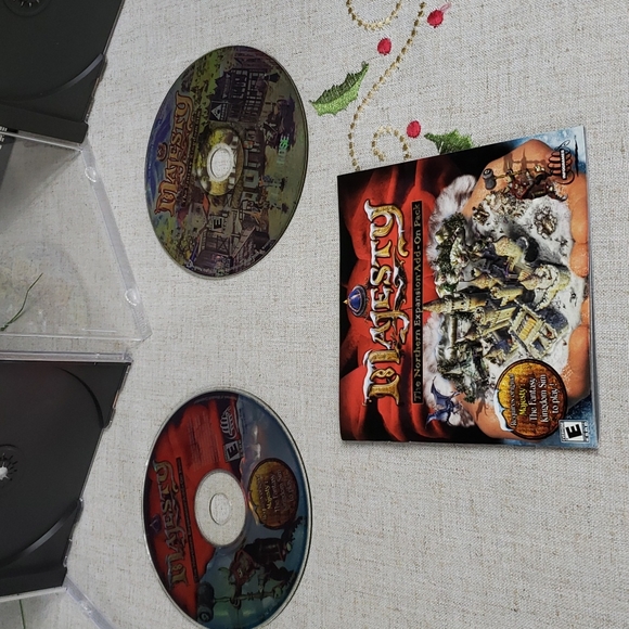 PC Majesty & Northern Boxed Expansion Pack - Picture 2 of 3